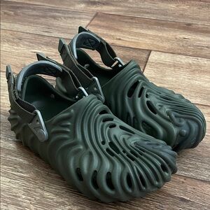 Crocs x Salehe Bembury Pollex Clogs Cucumber Unisex M 5/W 7